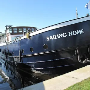 Sailing Ámsterdam
